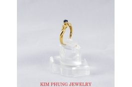 Nhẫn kim cương ruby xanh 